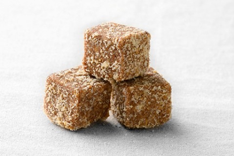 BANNANABREAD CUBE